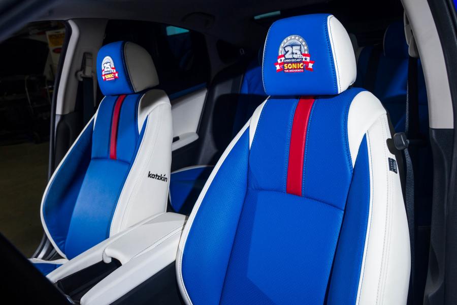 Интерьер Honda Civic Sonic the Hedgehog 2016 года  (фото 6 из 7)